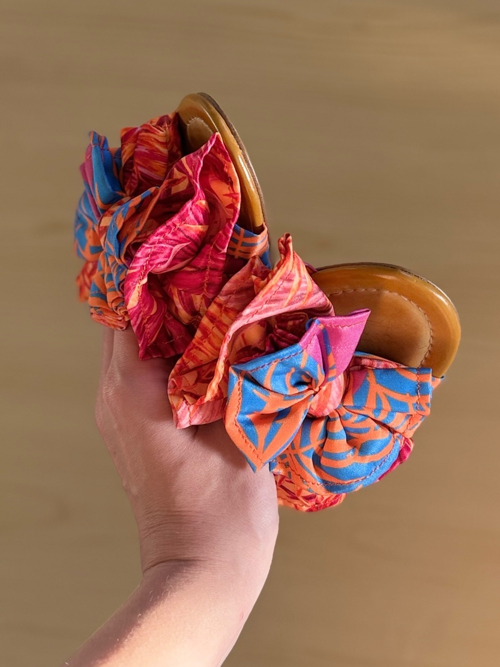 Gianni Bini y2k sandals embellished floral print leather sandals ruffles bows 6 - Picture 6 of 7